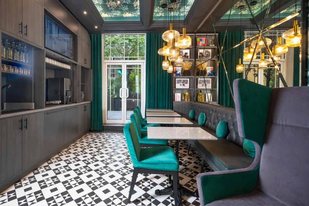 Image 3 of Brit Hotels Earls Court