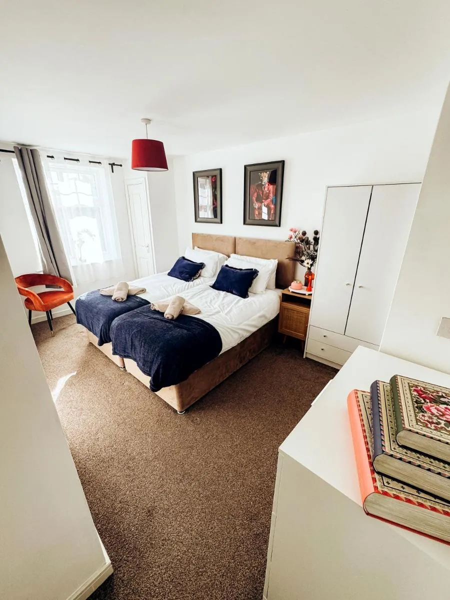 Image 4 of Bromley jefersons place