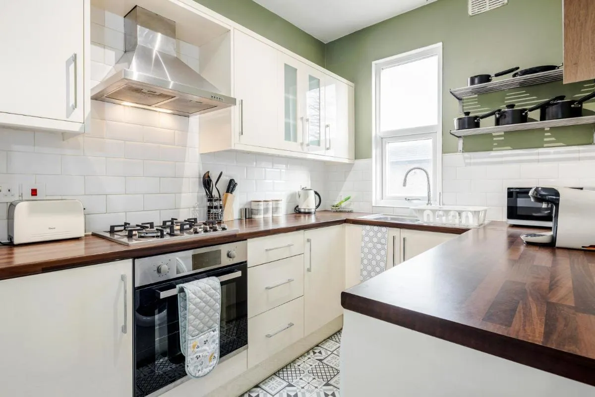 Image 3 of Business & Leisure 2 BR & Parking by Damask Homes