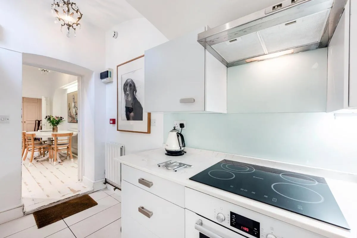 Image 4 of CS Apartments Notting Hill