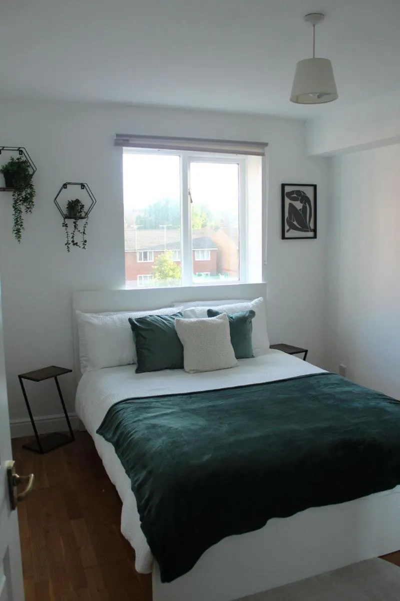 Image 4 of C&S Luxe – Riverside retreat ,London, Near 02 Arena has Free Parking and perfect for Long Stays