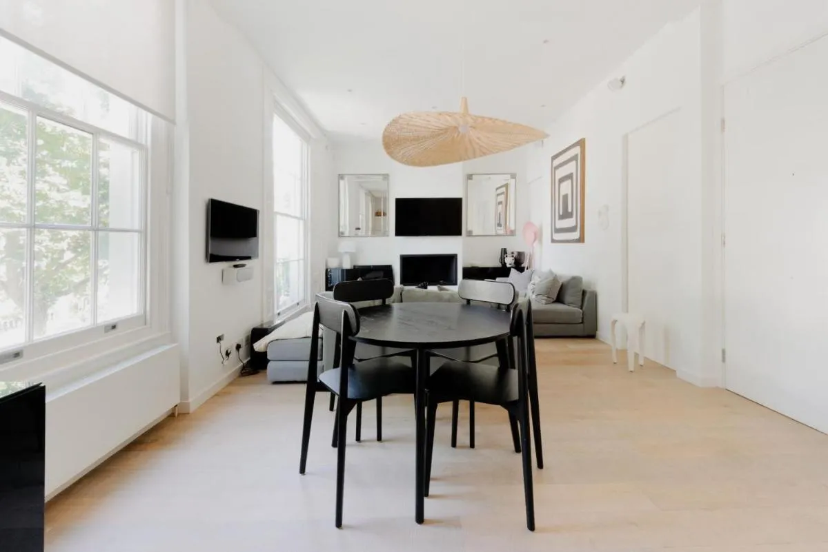 Image 5 of Calm Diva 2 Bedroom apartment in Notting Hill