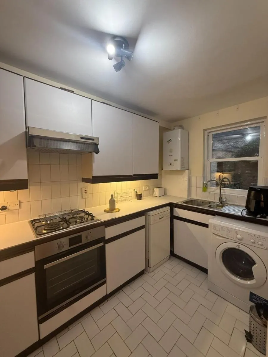 Image 3 of Camden Flat 2BR Home with Large Private Terrace