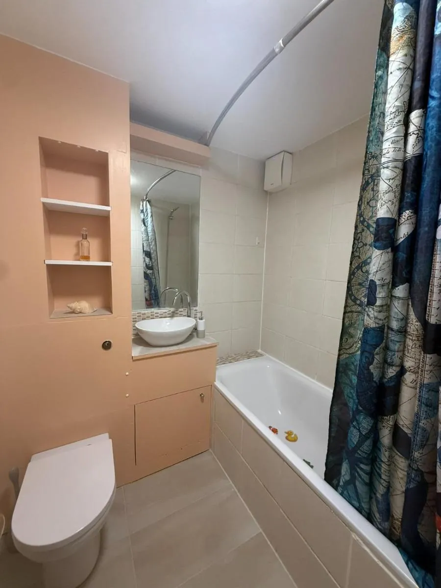 Image 5 of Camden Flat 2BR Home with Large Private Terrace