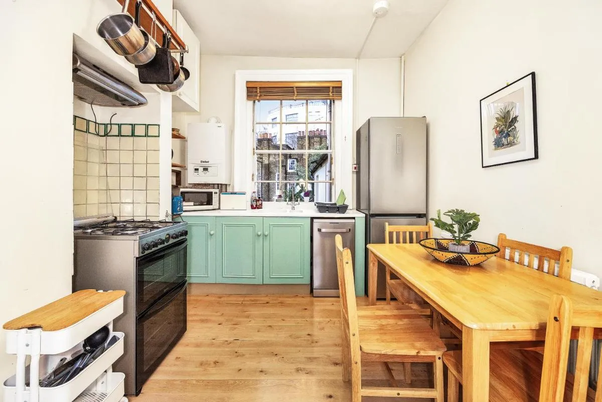 Image 4 of Camden House 2 mins from Tube with Garden- BS