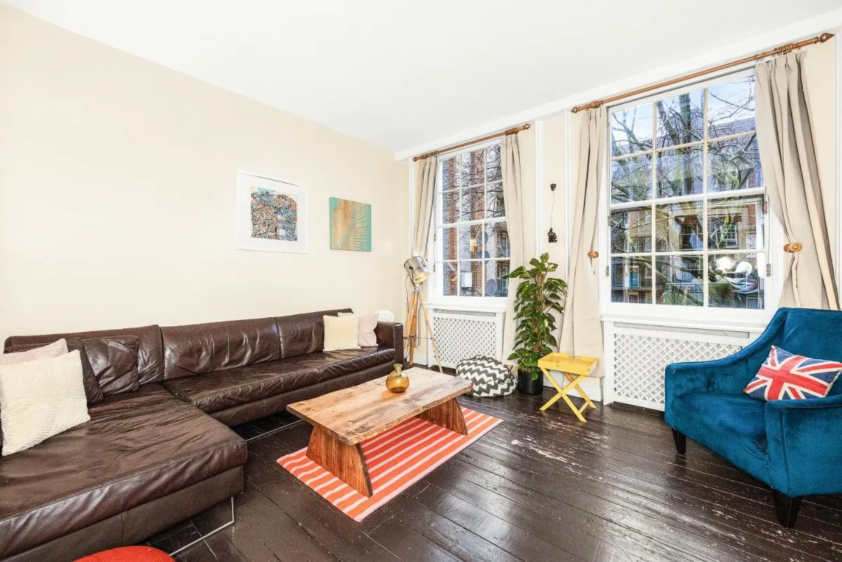Image 3 of Camden House 2 mins from Tube with Garden Udoma Ltd
