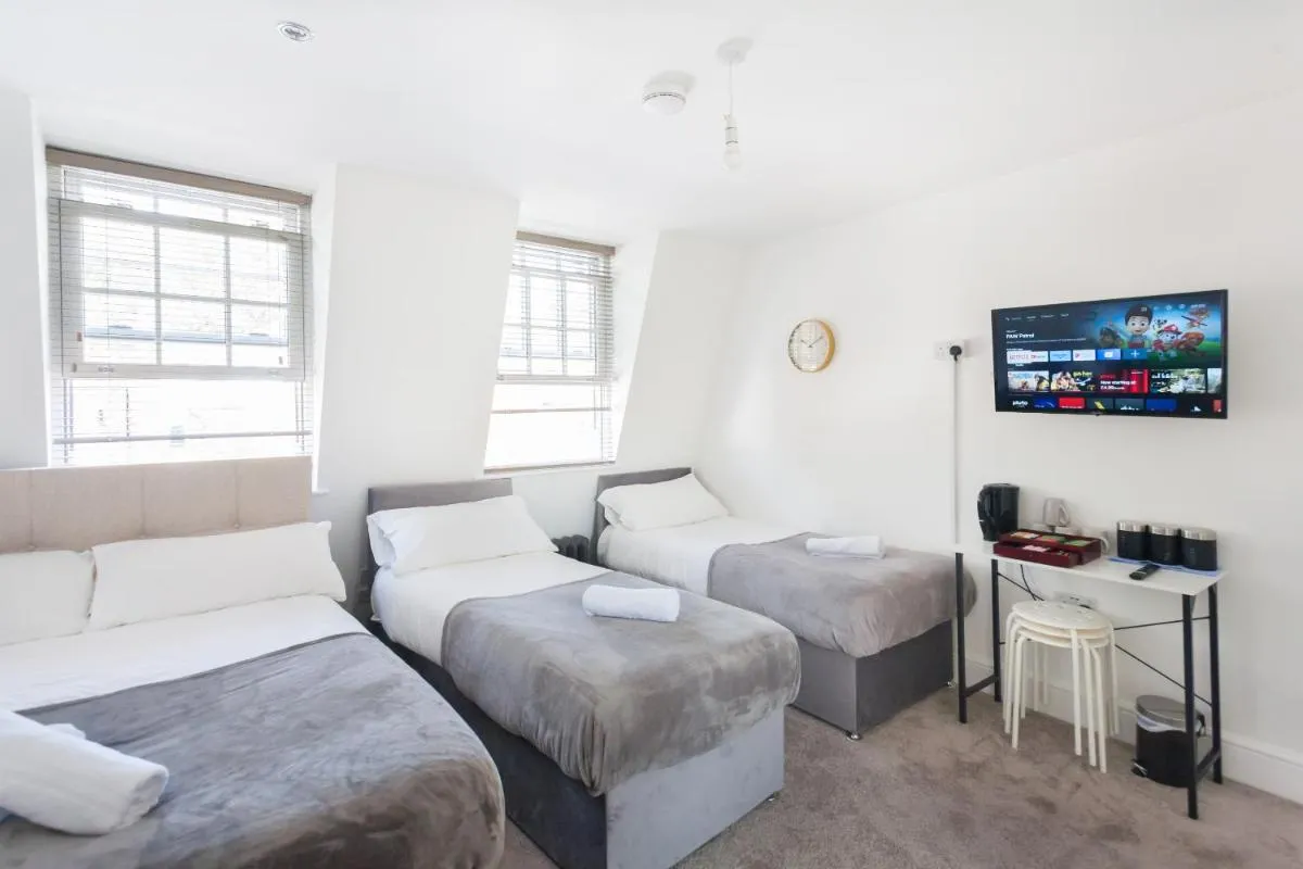 Image 2 of Camden House – Next to Camden Market and Station – City Center