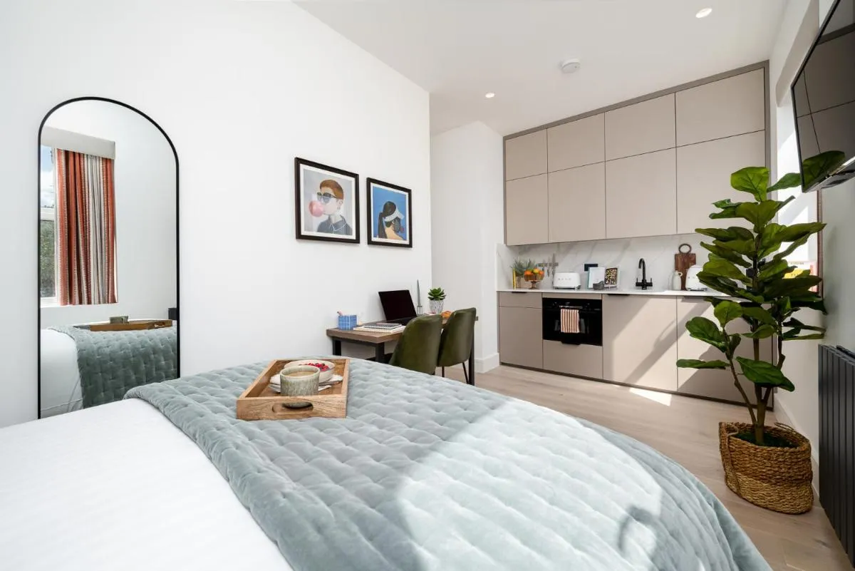 Image 4 of Camden I Your Apartment