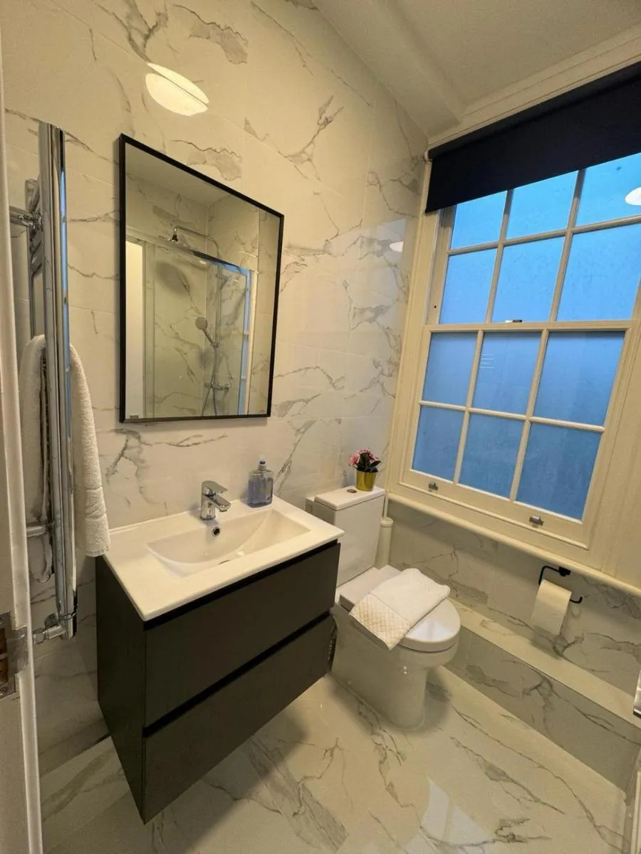 Image 4 of Camden Town Apartment