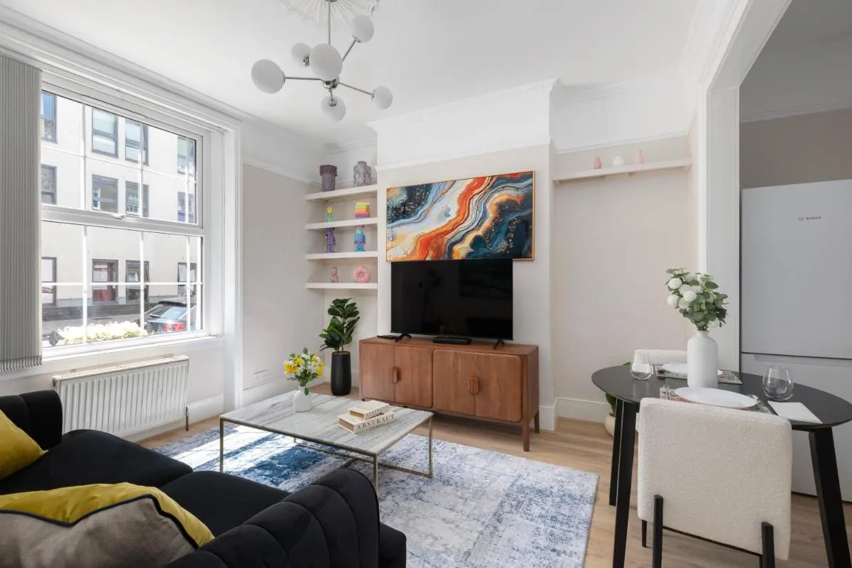 Image 5 of Camden Town Apartments