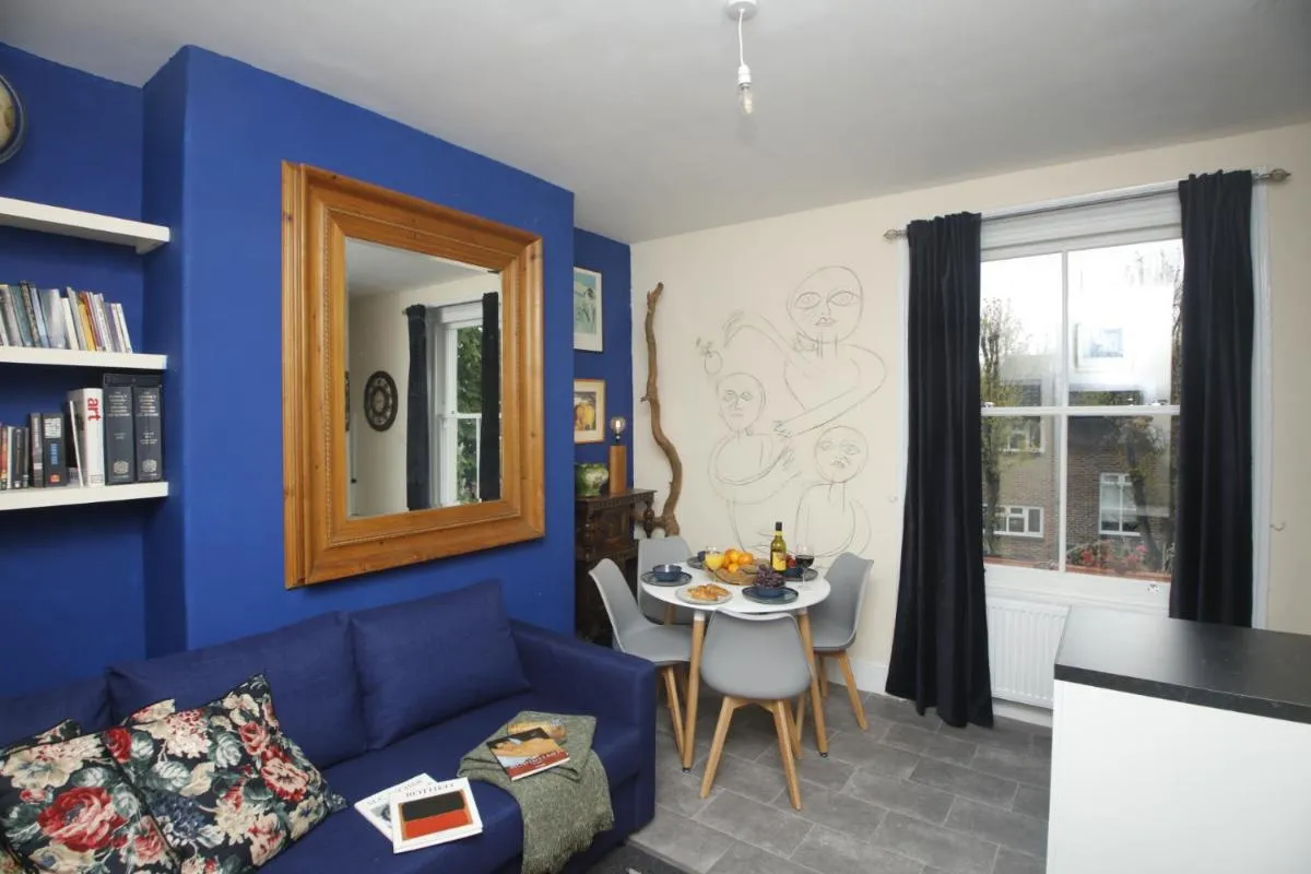 Image 5 of Camden Town Quirky Cosy Flat