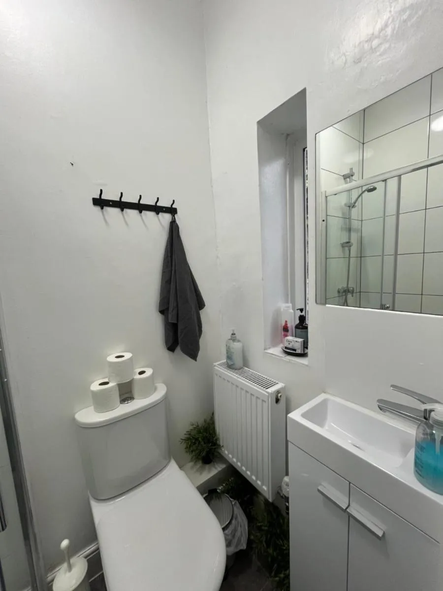 Image 3 of Camden Town Quirky Cosy Flat