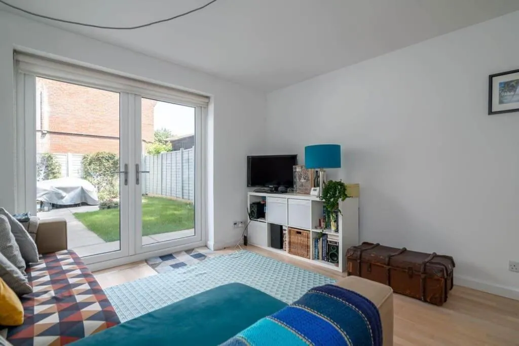 Image 5 of Canal View House – 2BR with Garden & Parking