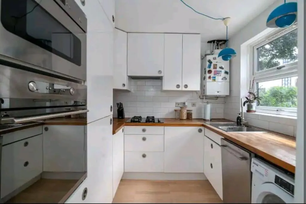Image 4 of Canal View House – 2BR with Garden & Parking