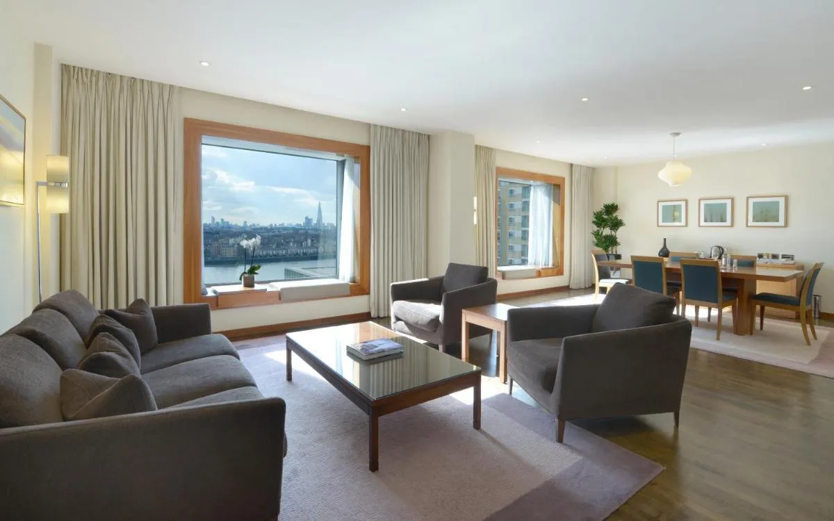 Image 3 of Canary Riverside Plaza Hotel