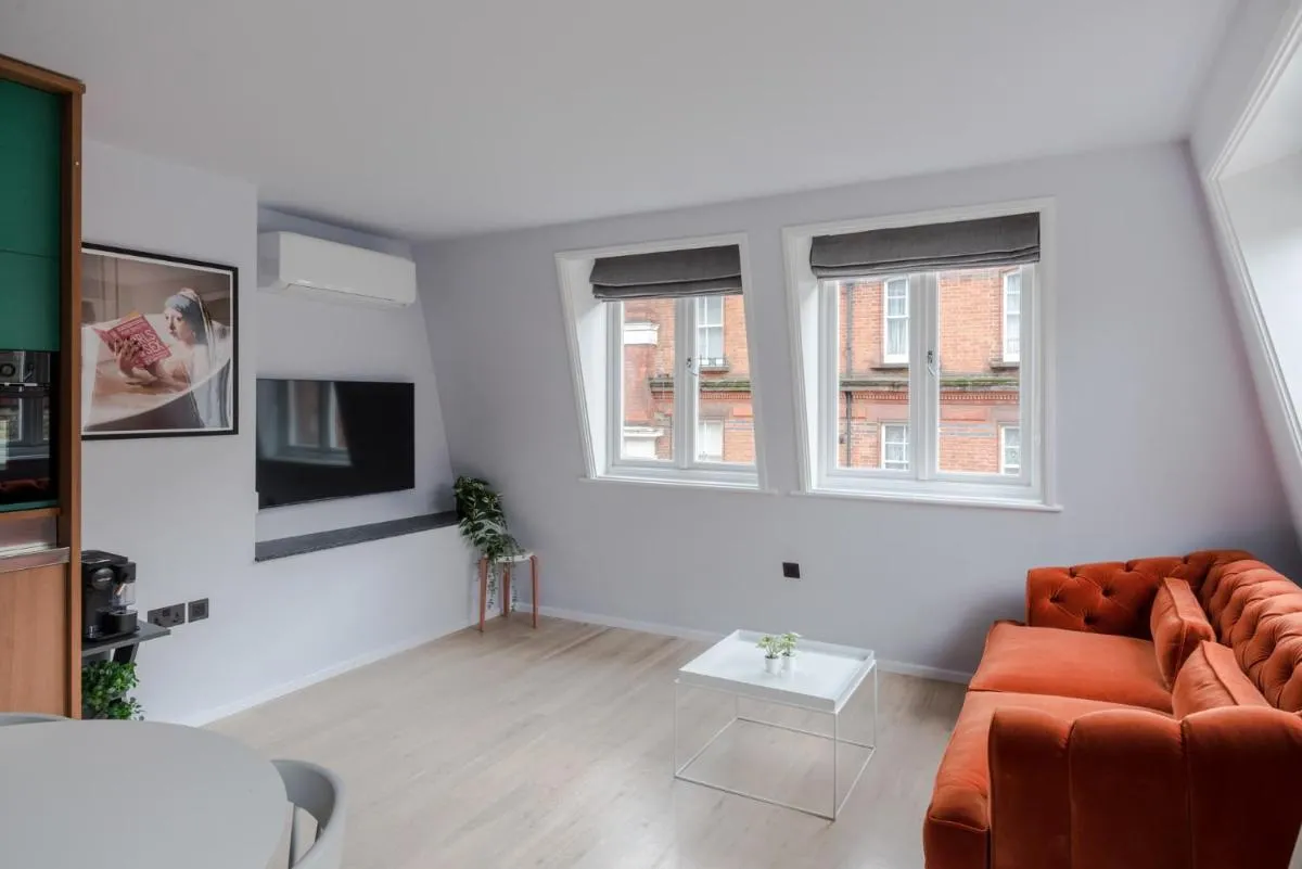 Image 3 of Casa Emilio – Soho – by Frankie Says