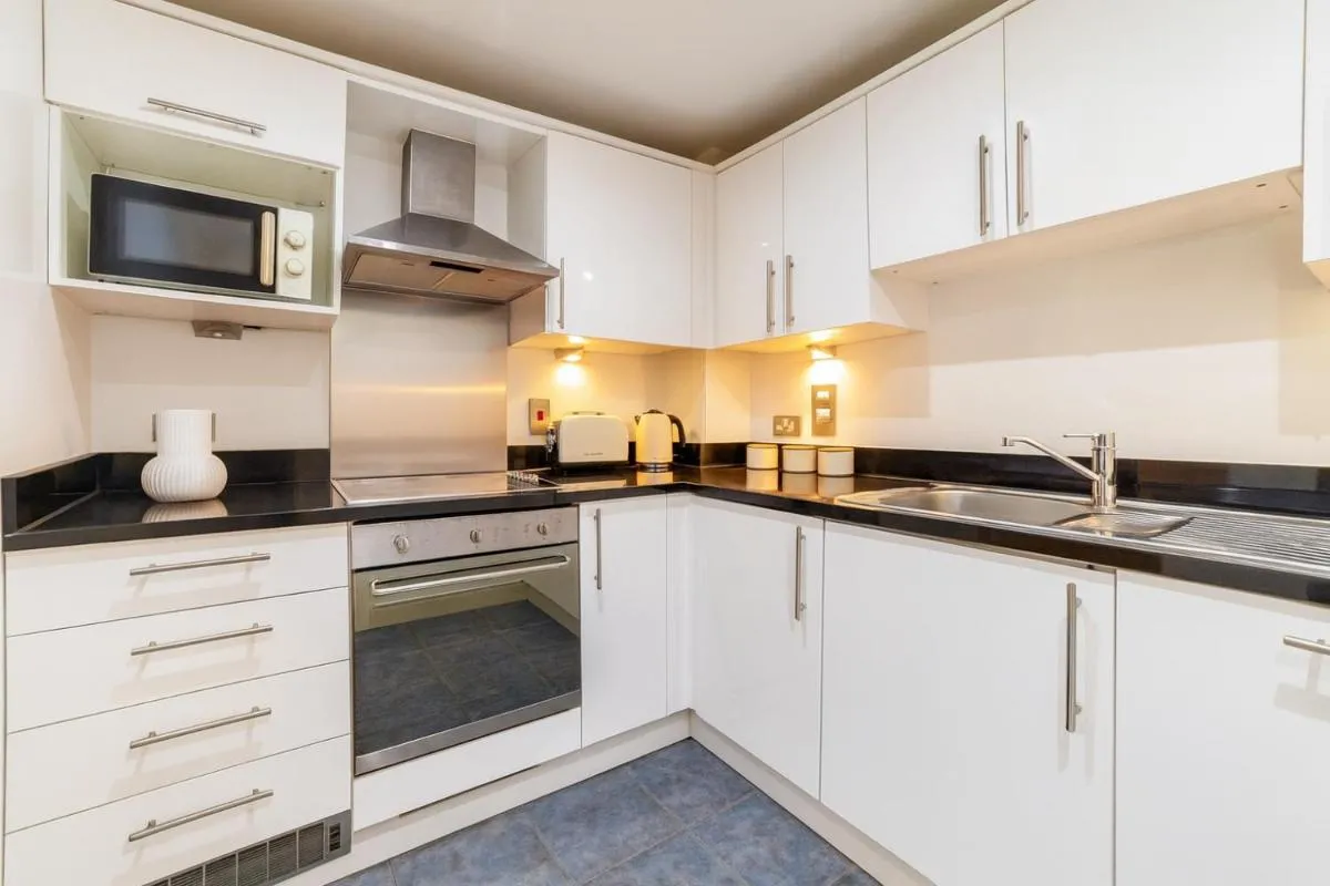 Image 3 of Central 1 Bed Apartment in London Bridge