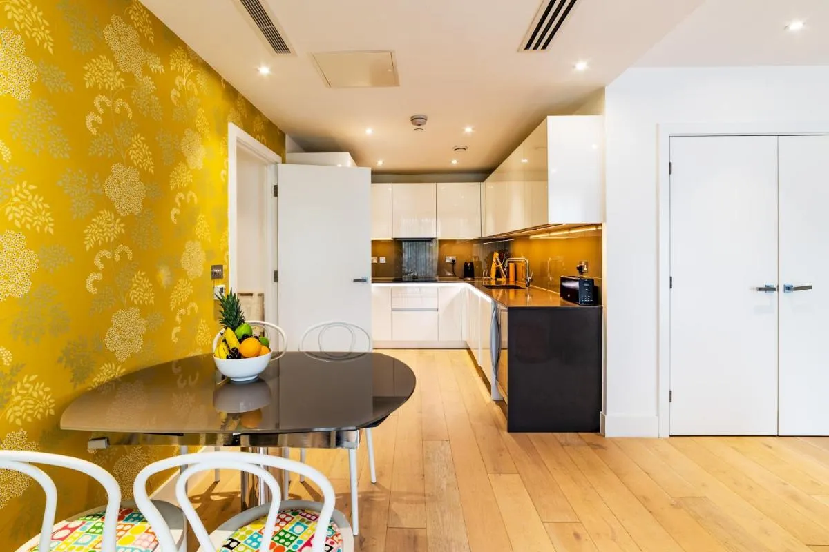 Image 4 of Central Ave Stunning Two Bedrooms Apt in a Secure Riverside Development