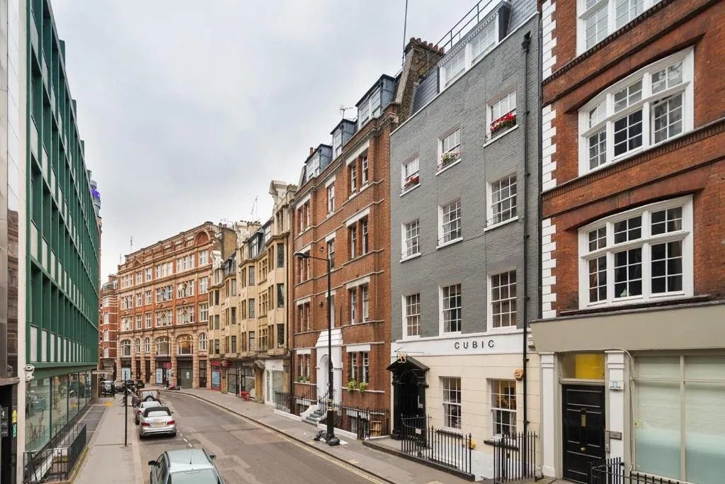 Image 1 of Central London Apartment – Great Location