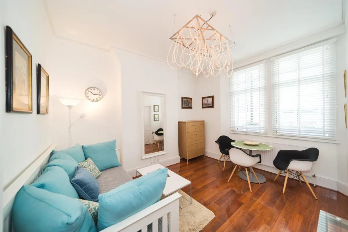 Image 4 of Central London Apartment – Great Location