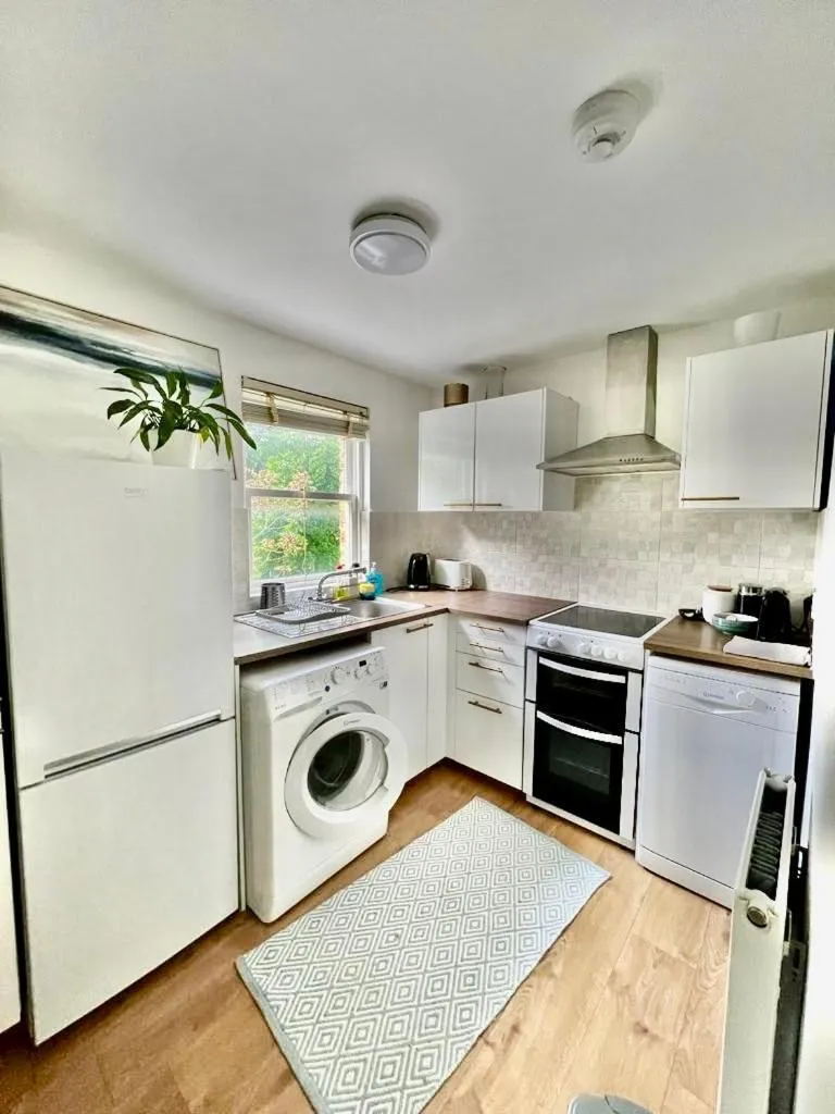 Image 4 of Central London Flat