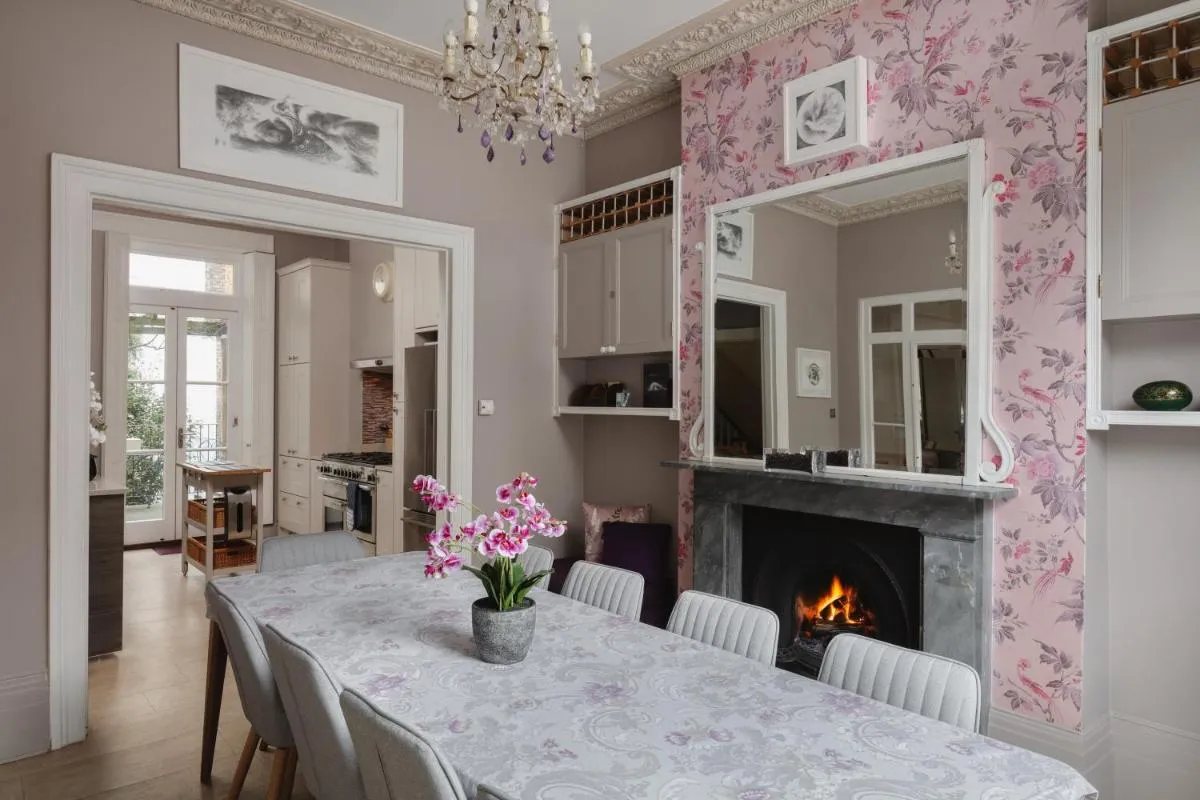 Image 4 of Central London House Zone 1