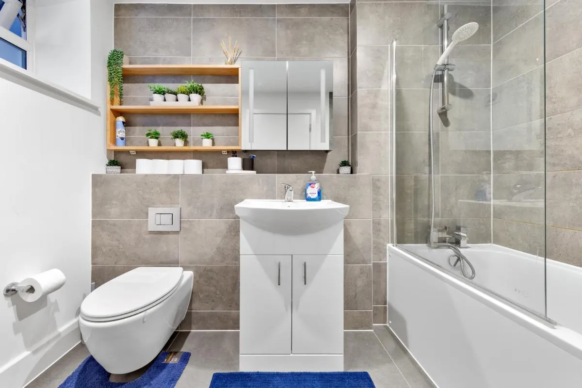 Image 3 of Central London Two Bedroom Serviced Apartment – Nine Elms Luxury Stay – Vauxhall & Westminster