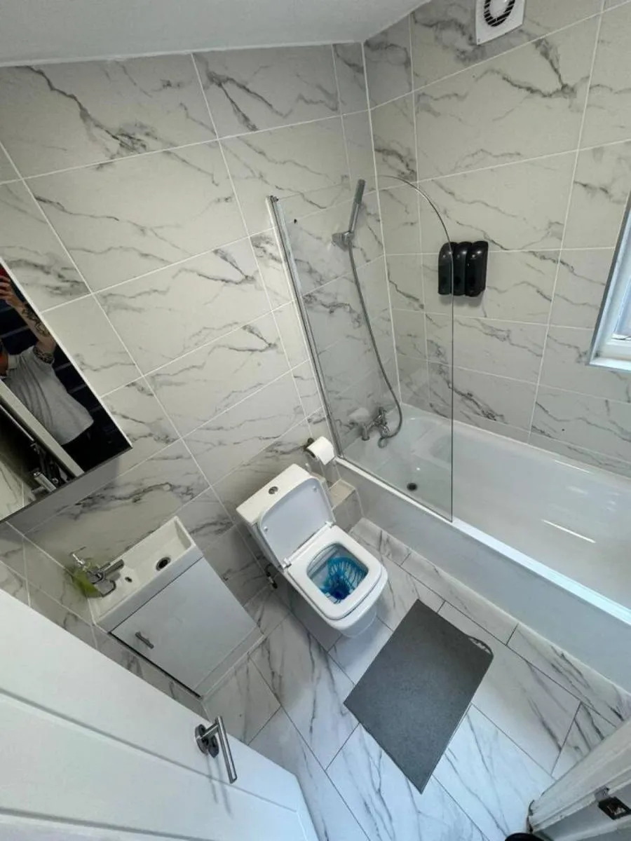 Image 3 of Central London room w kitchen