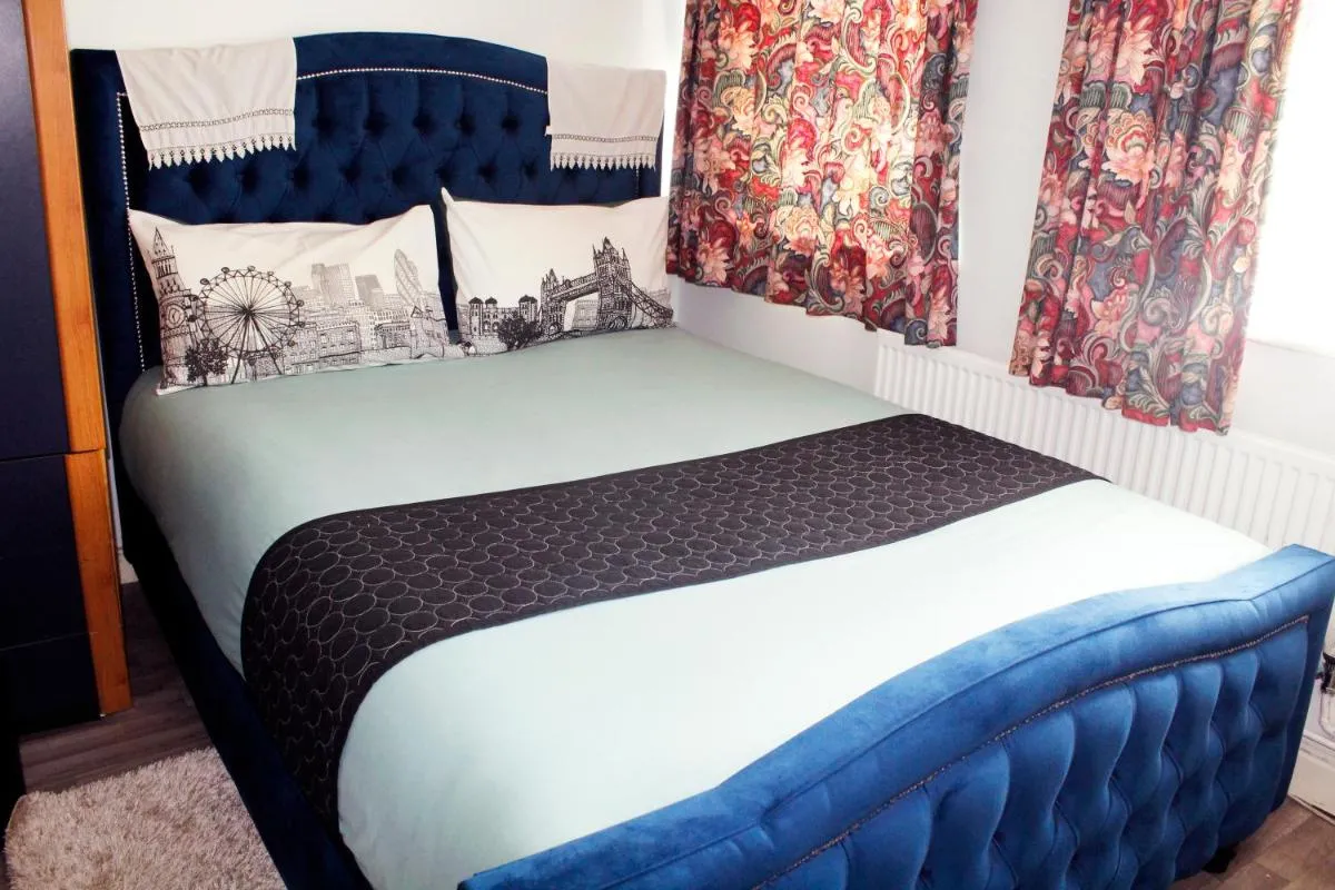 Image 2 of Central London rooms close to Portobello road and Nottinghill Gate