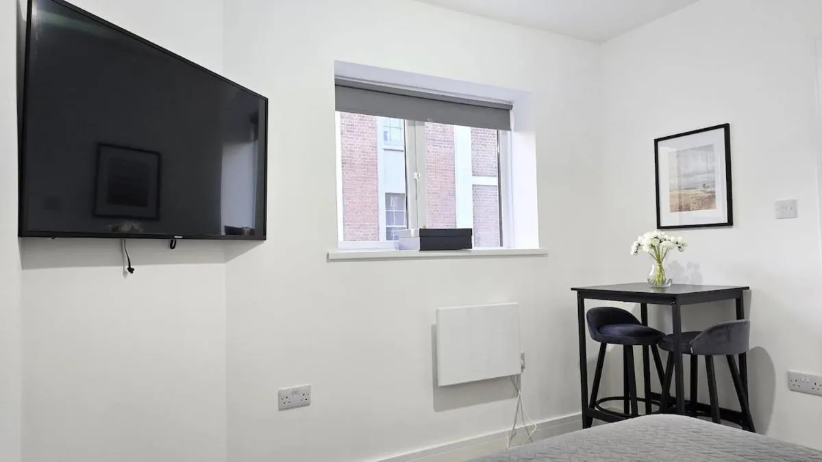 Image 5 of Central Studio in Old Street 1