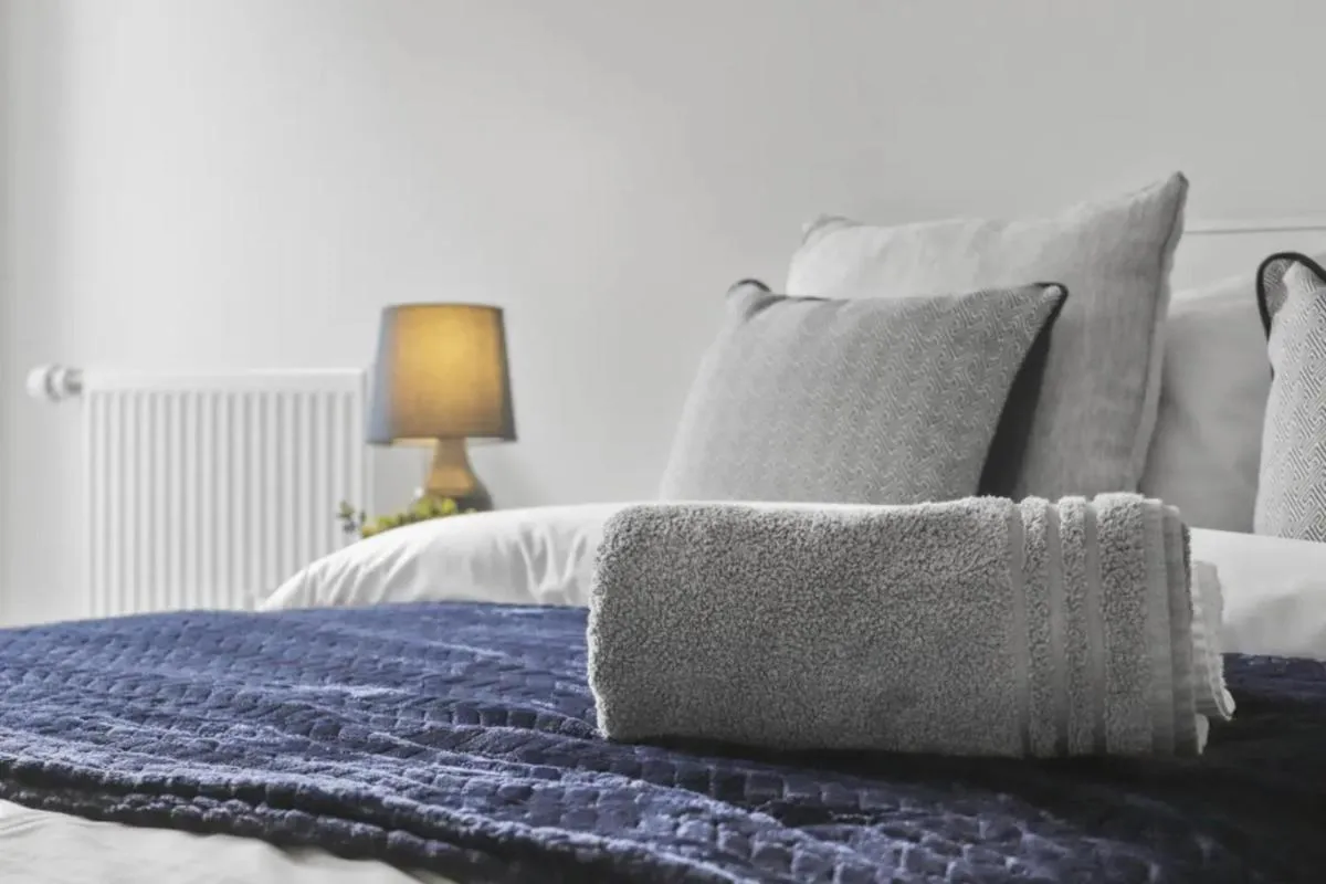 Image 5 of Centrally Located – Modern – 2Bed – 2Bath Apartment