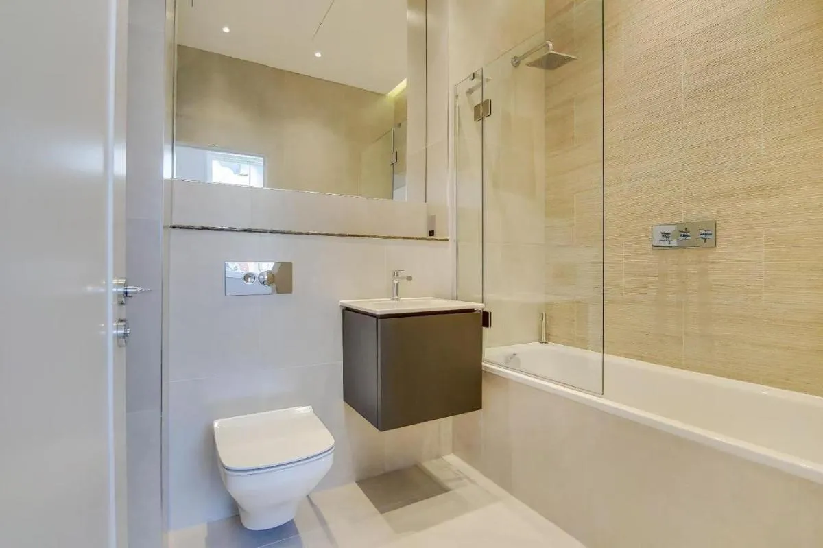 Image 3 of Chancery Lane luxurious 2 Bed 2 Bath Apartment