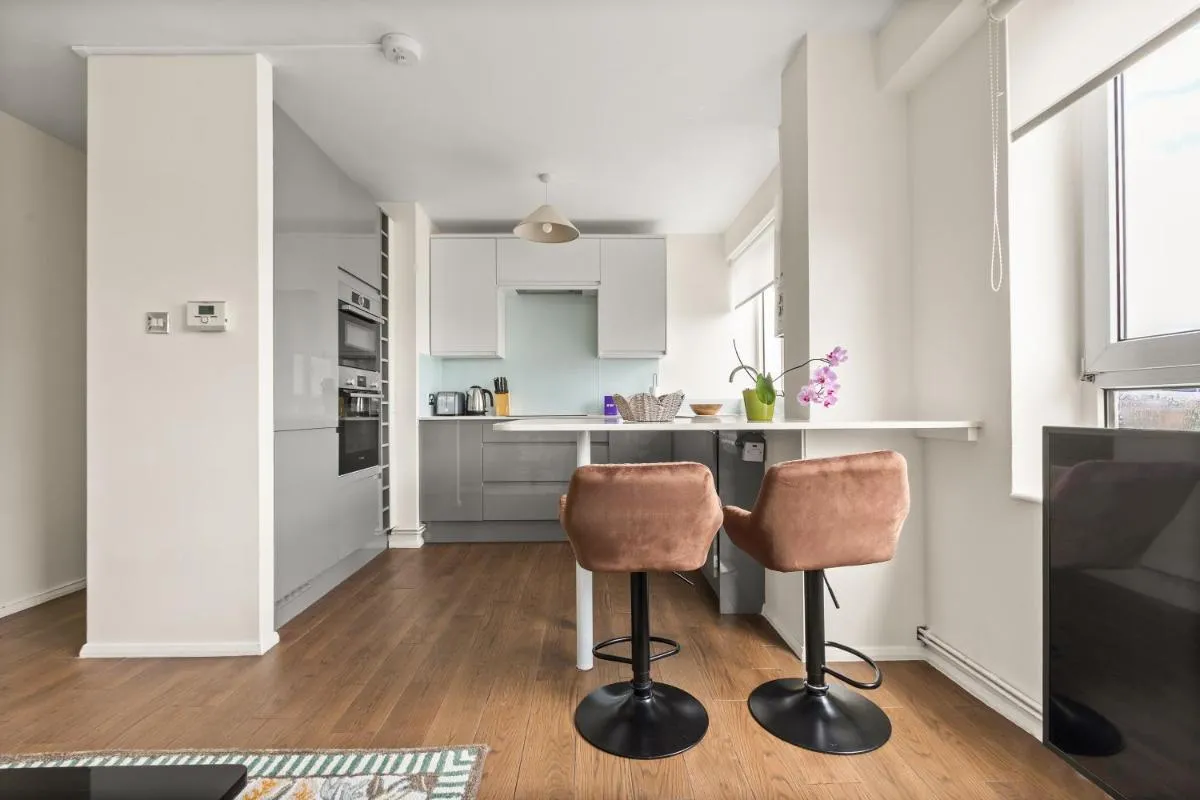 Image 4 of Charming 1 Bedroom Serviced Apartment in Camden