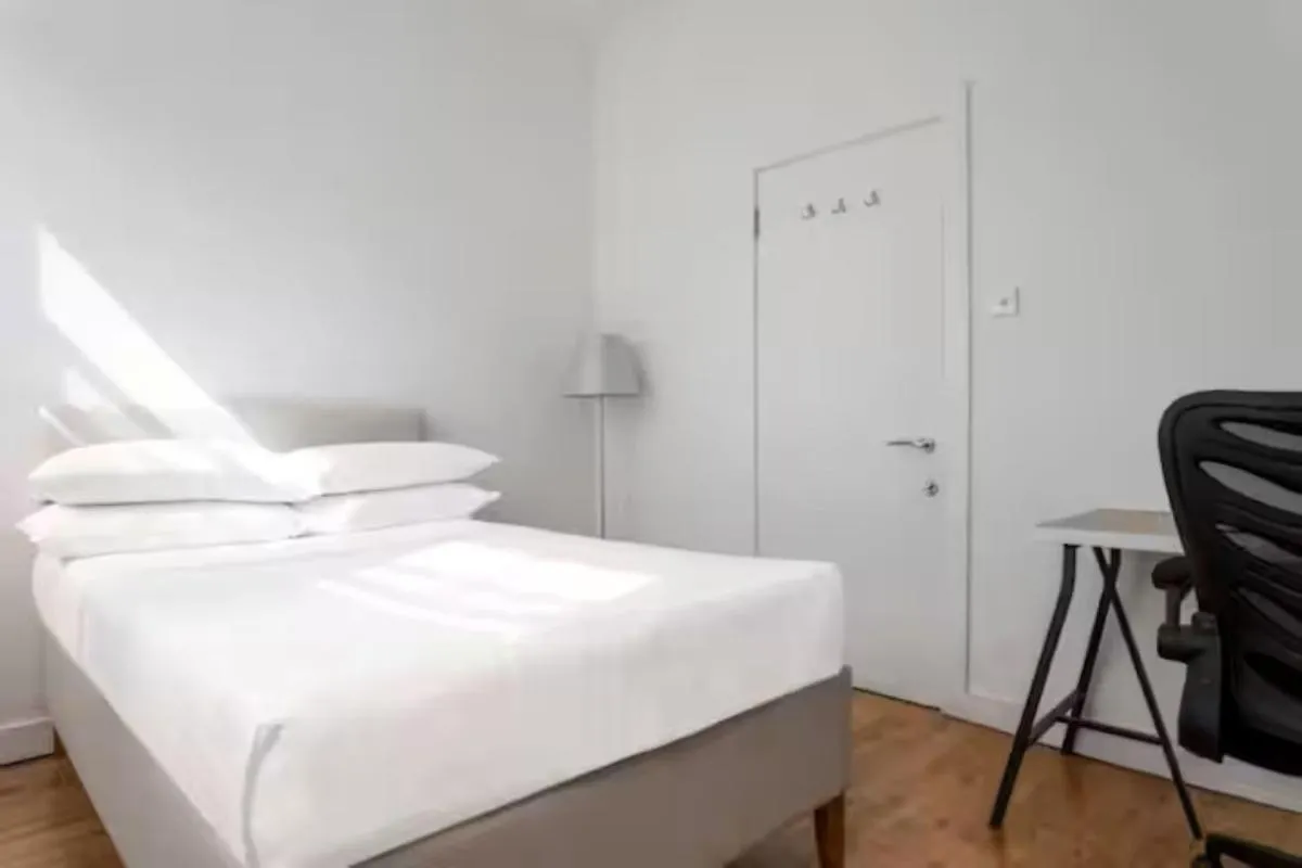 Image 4 of Charming 2BR Apt Close to Camden & Central London