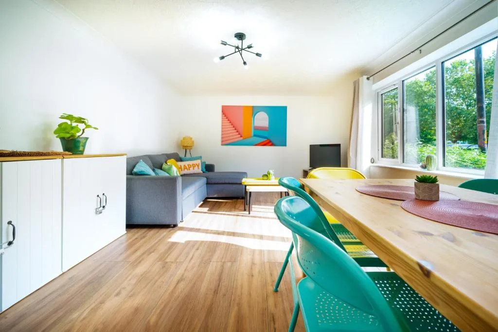 Charming 2 Bed, Walk to Borough Market, Elephant & Castle, Tower Bridge