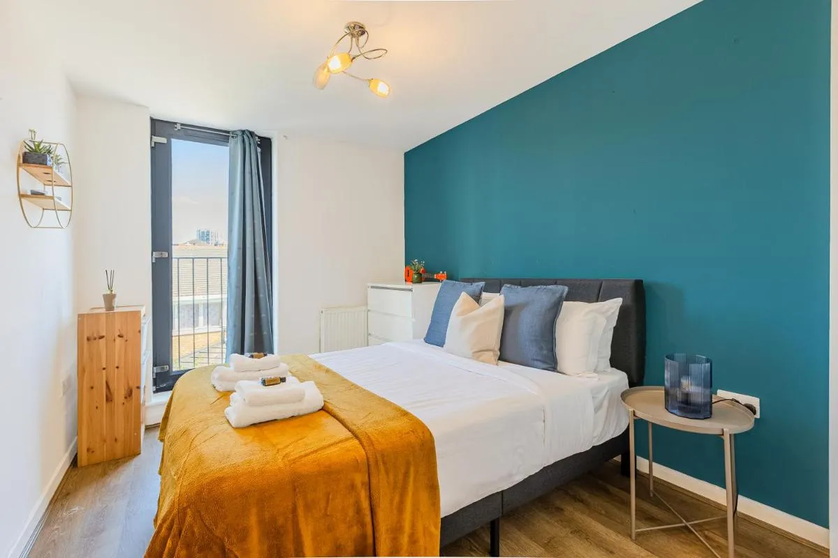 Image 4 of Charming Bright 2Bed Apt Deptford, Greenwich