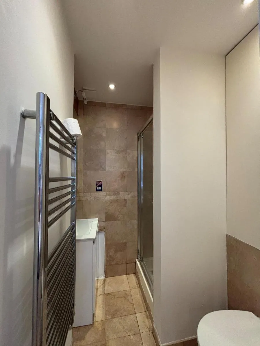 Image 4 of Charming Cozy Studio Apartment