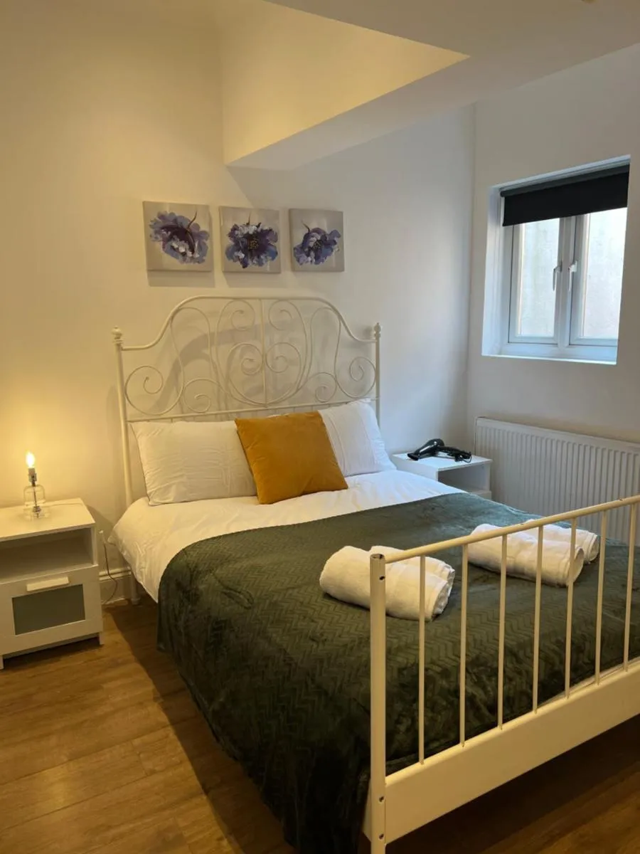 Image 3 of Charming Garden Flat near Kings Cross St Pancras & Emirates Stadium