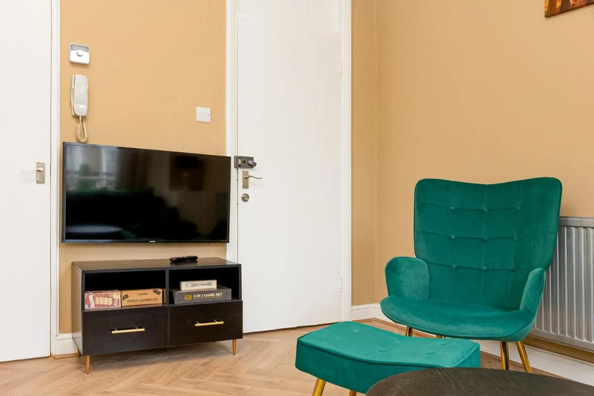 Image 5 of Charming One Bedroom in Camden