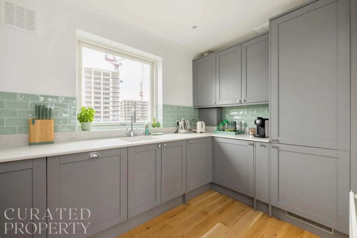 Image 4 of Charming Primrose Hill Rooftop Duplex