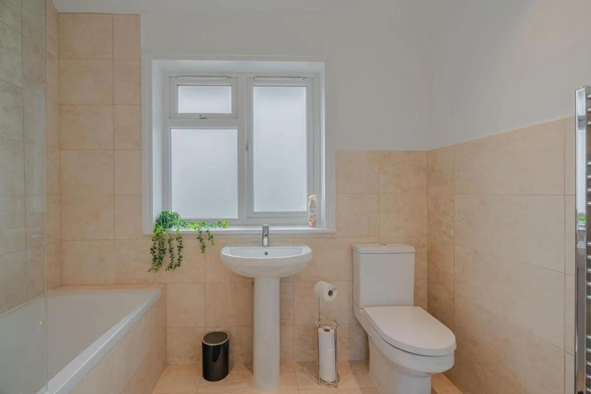 Image 3 of Charming Putney Family Home with Easy Access to Central London