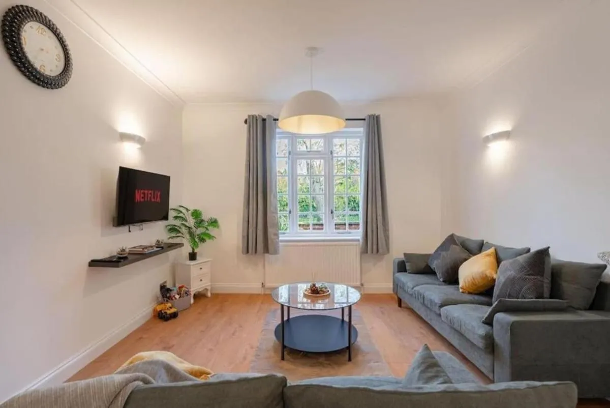 Image 5 of Charming Putney Family Home with Easy Access to Central London