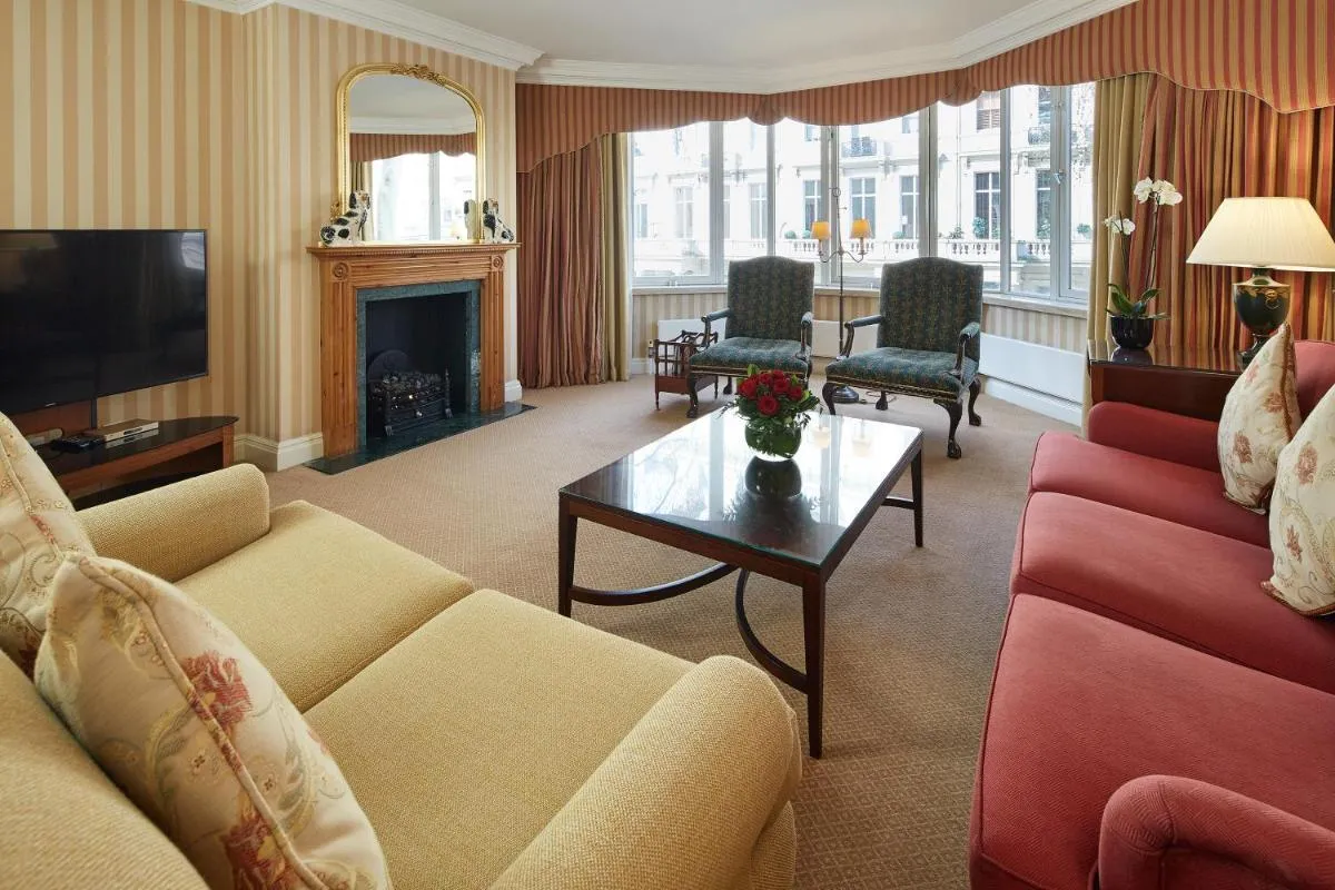 Image 5 of Cheval Thorney Court at Hyde Park