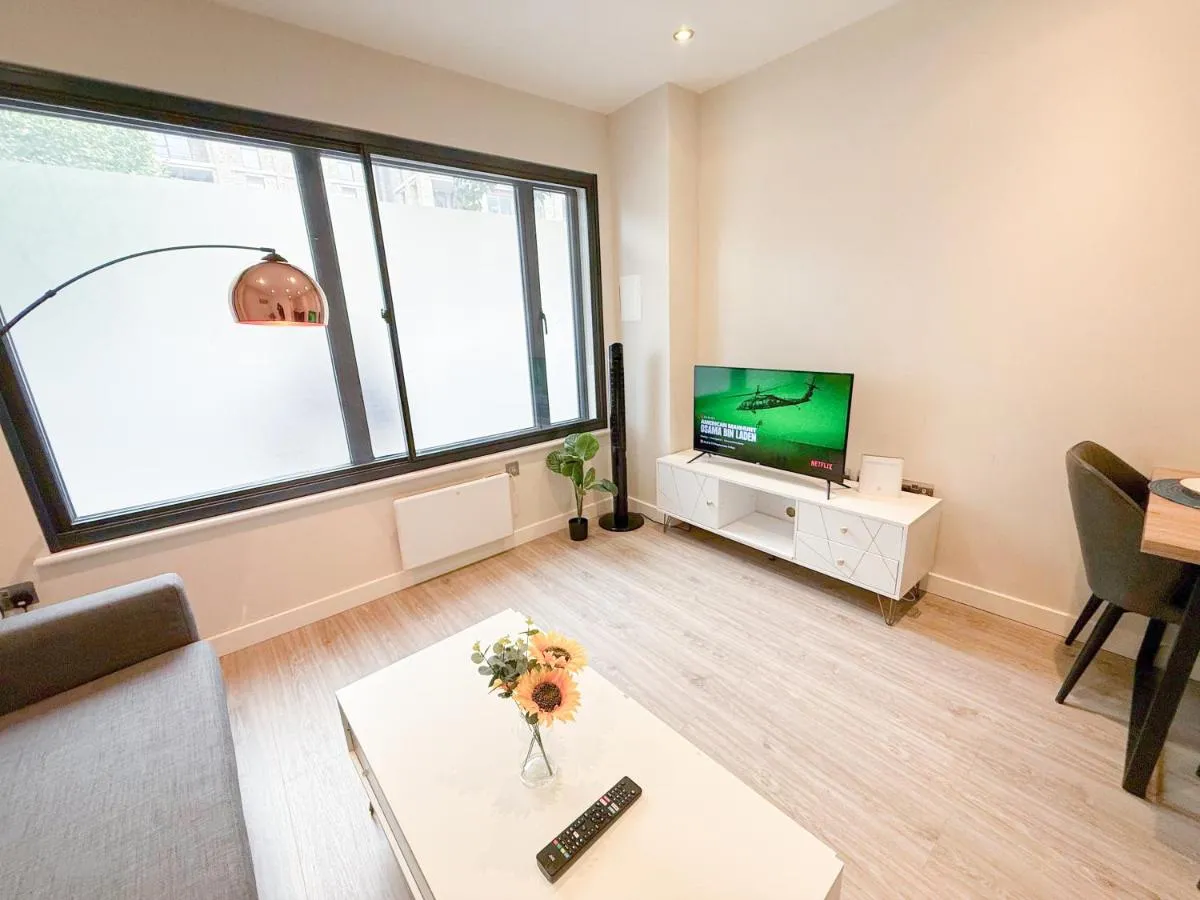 Image 3 of Chic 1-bedroom flat in Elephant & Castle, near The Shard