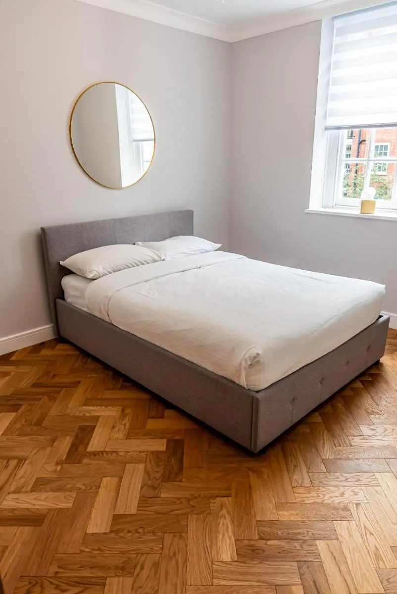 Image 4 of Chic 2-Bed Flat near Big Ben