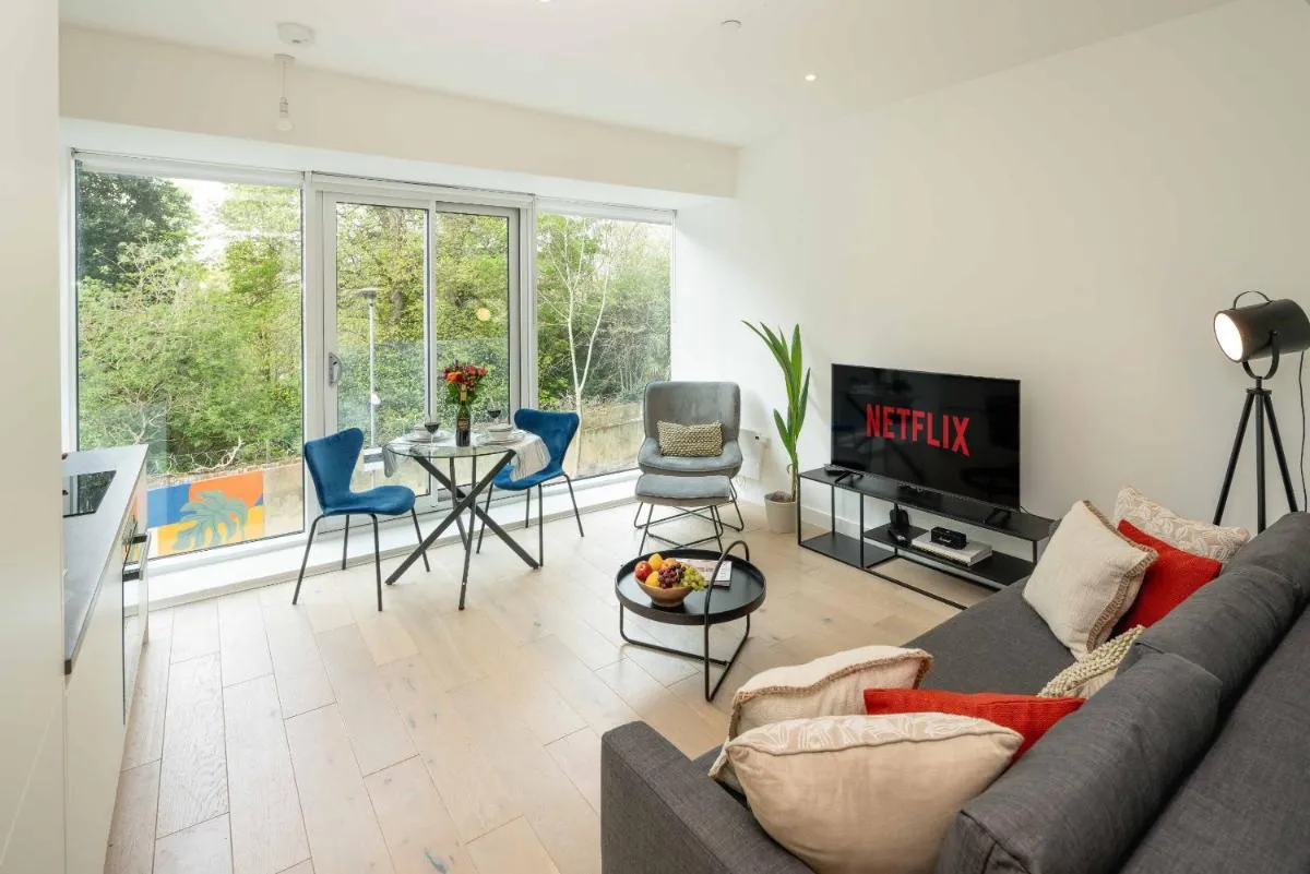 Image 5 of Chiswick Parkside Apartments by Sleepy Lodge London