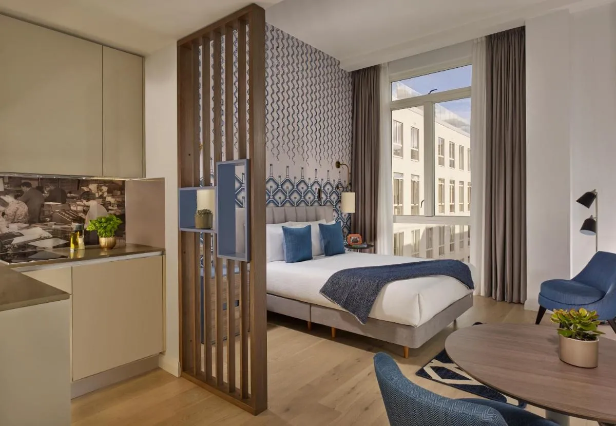 Image 4 of Citadines Islington London