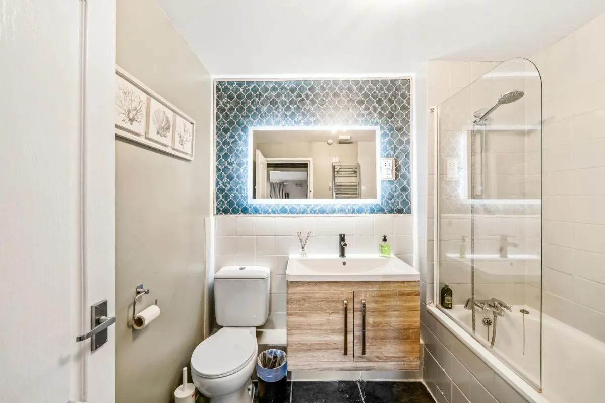 Image 3 of CityStay 1 Bed Flat In Hendon- Free Parking