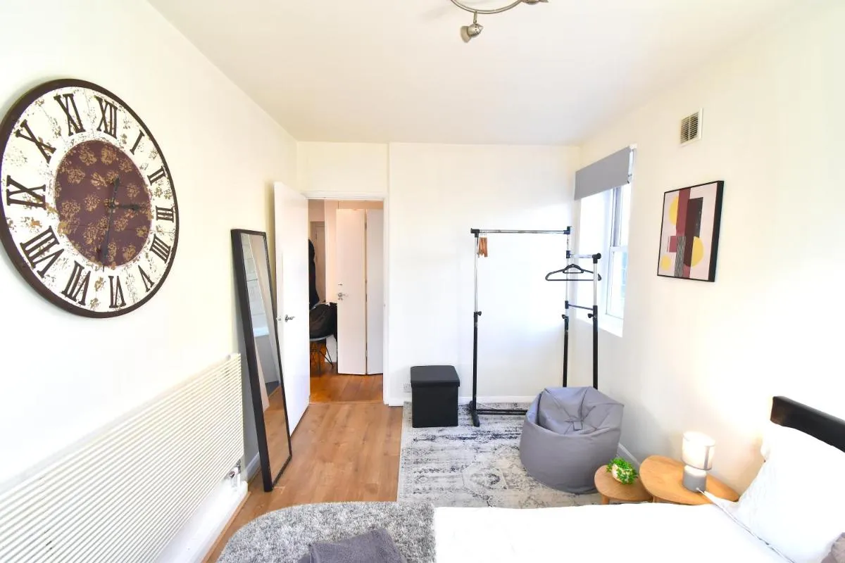 Image 4 of City Centre Appartment