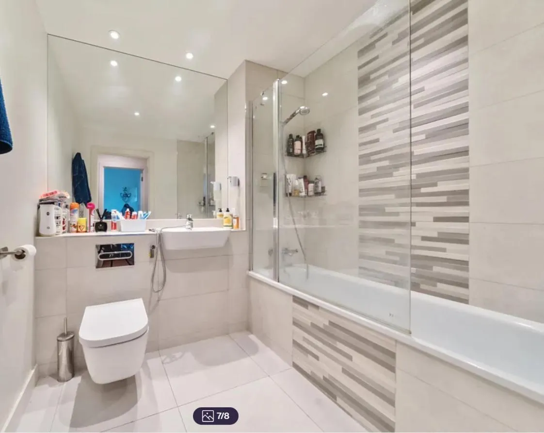 Image 3 of City Gateway Apartment – Green Quarter Southall Retreat